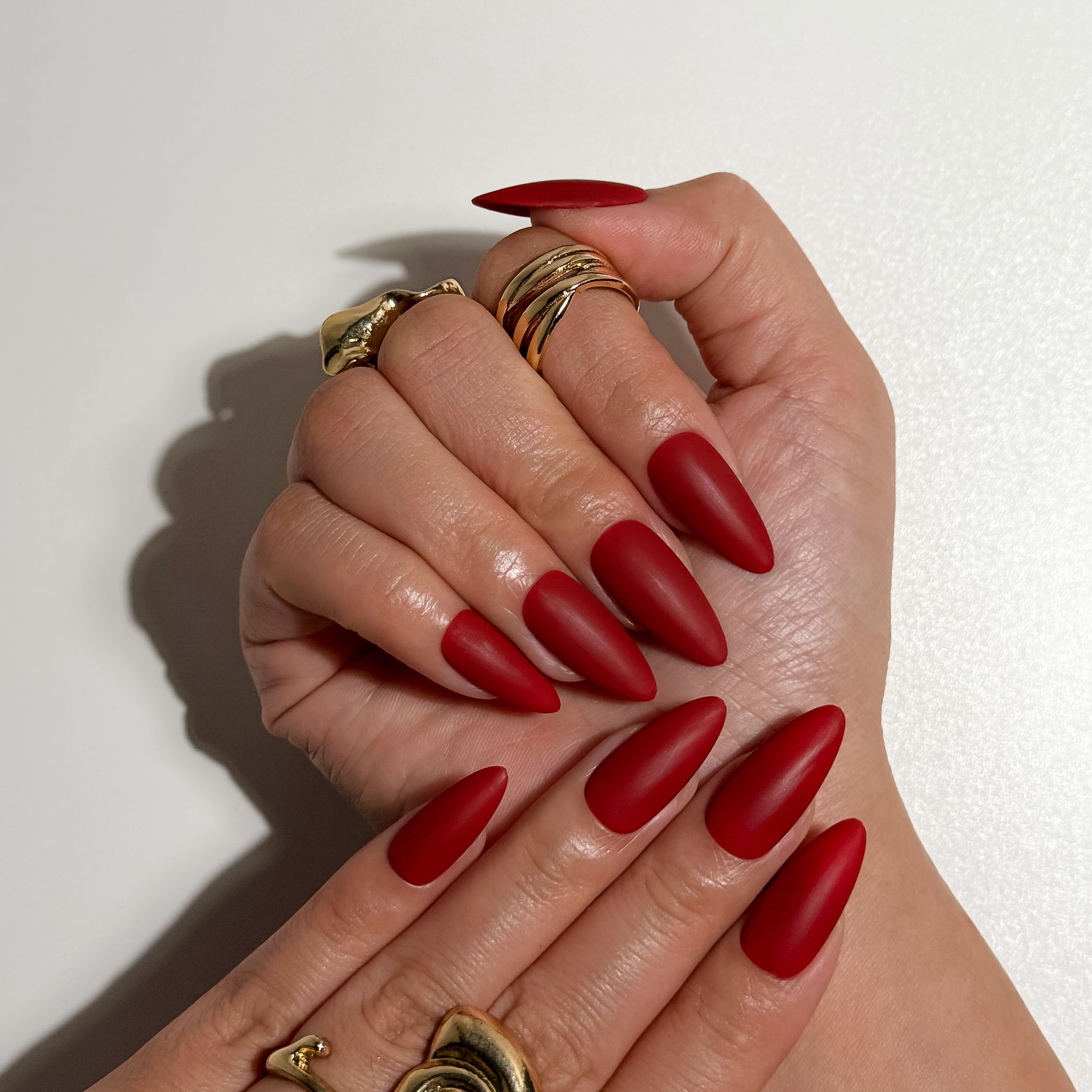 Rouge Matte Deep Red Short Basic Press on Nails
